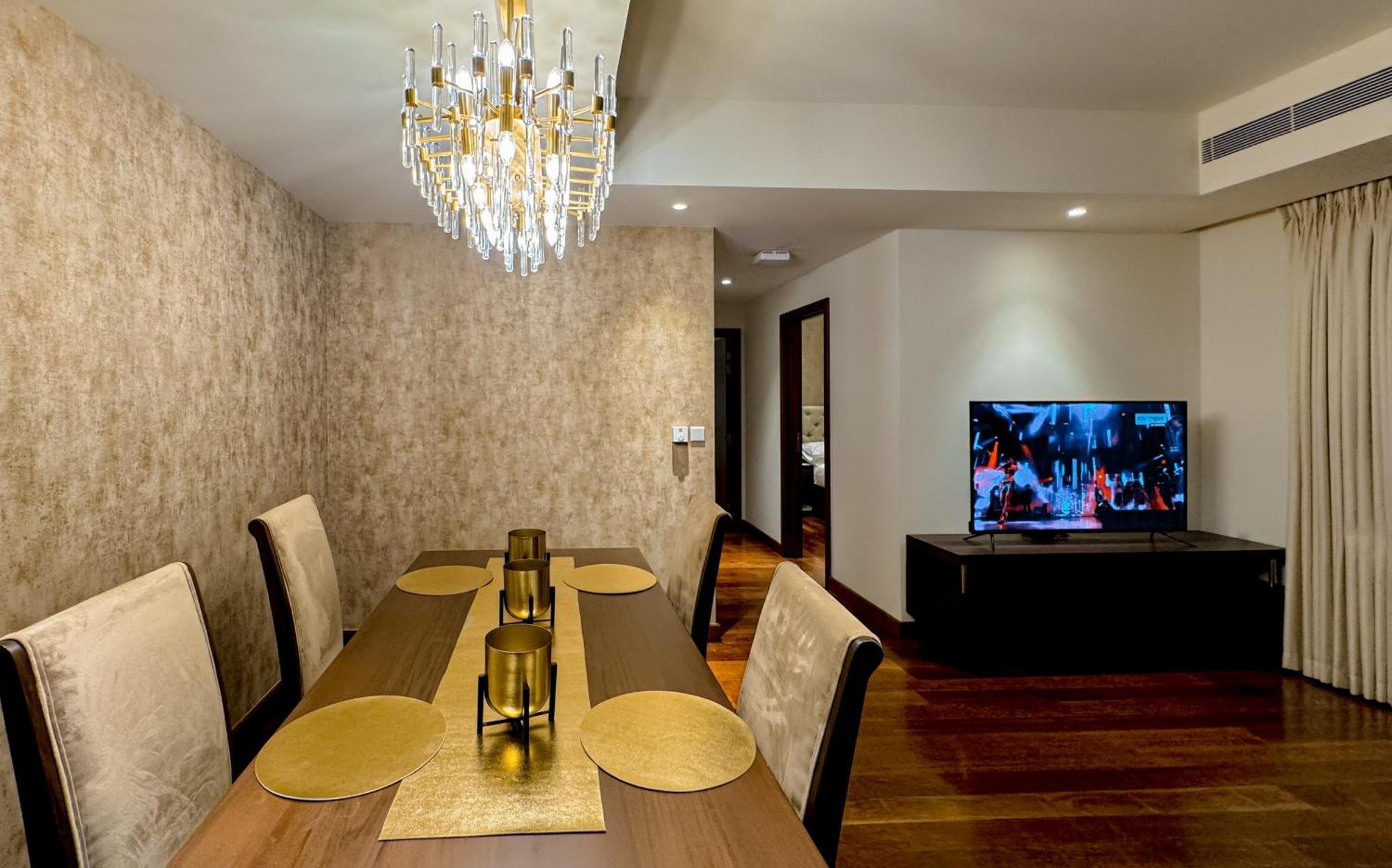 Brand New Water Front Luxury Cinnamon Suites Apartment In Heart Of Colombo City Exterior foto